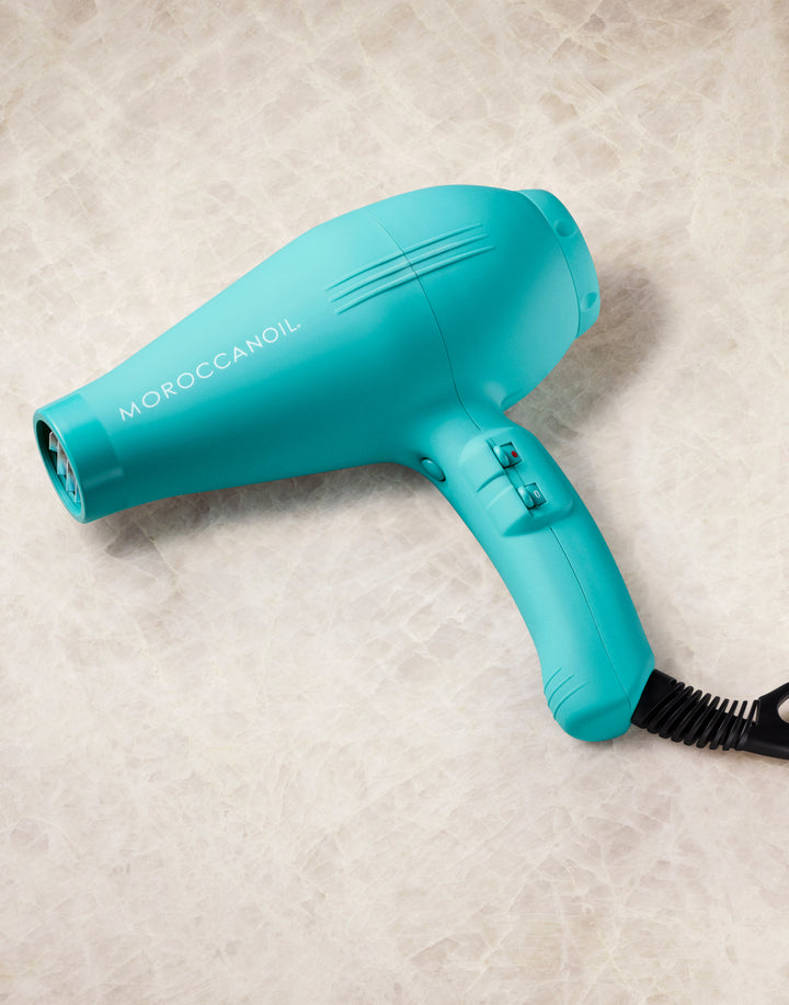 184_TOOL_POWER-PERFORMANCE-HAIR-DRYER_014_v3